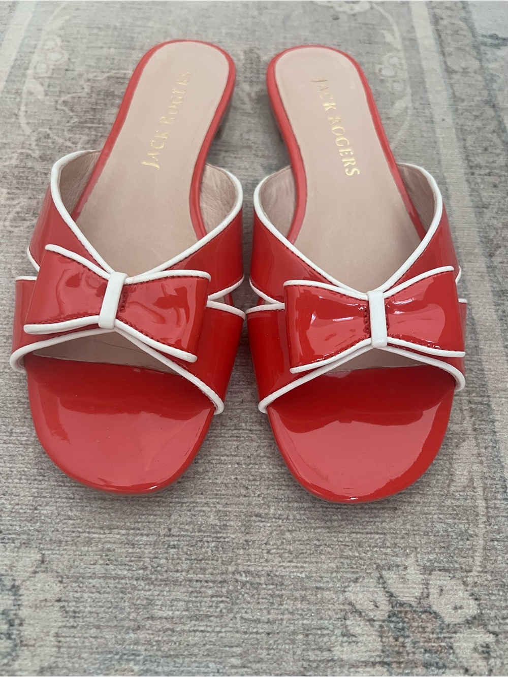 Jack Rogers Red Patent Bow Slide Sandals with White Trim - brand new!! - Picture 7 of 8